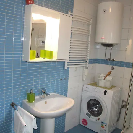 Helen Apartment *