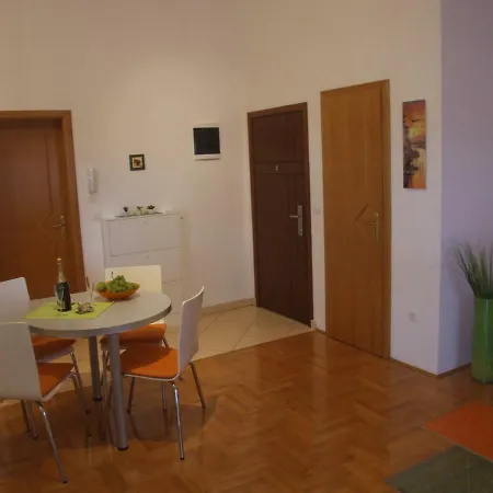 Apartman Helen Malinska